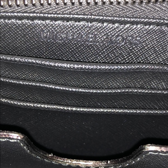 Michael Kors Wristlet Wallet - Picture 4 of 7